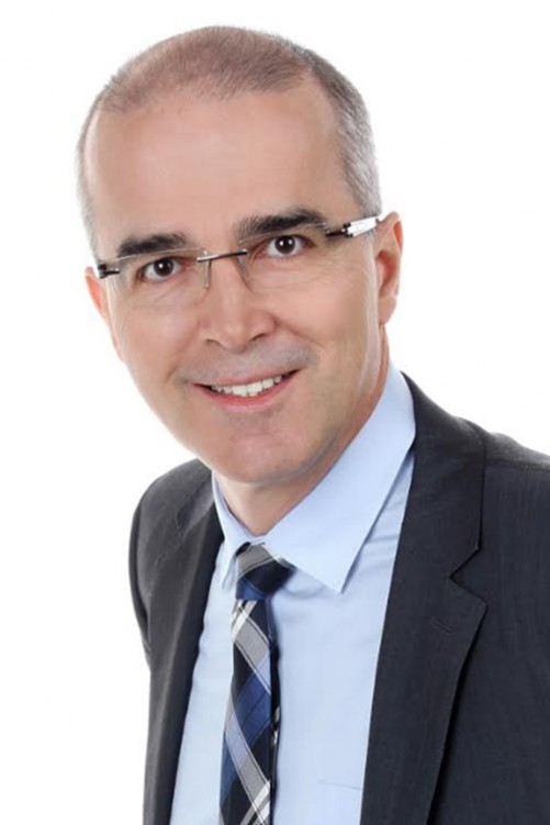 DR SYLVAIN CHAMBERLAND – ORTHODONTISTE – QUÉBEC